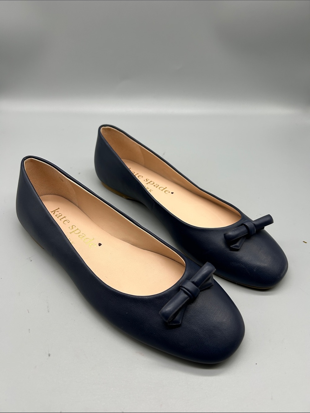 Like brand new!!  Kate Spade Kierstan Bow Flats